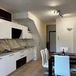 Lägenhet Casa - Larihome A100